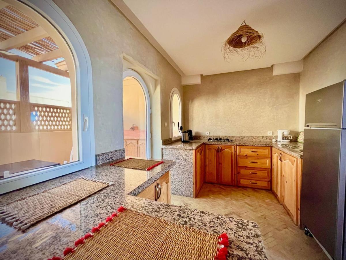 Dar Diafa Samira Apartment Мирлефт Екстериор снимка